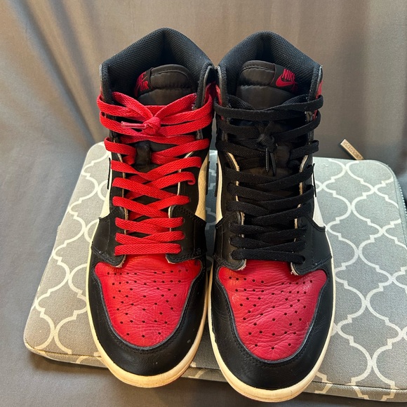 Air Jordan 1 Retro High OG 'Bred Toe' - Picture 11 of 12